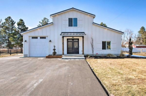 Modern Farmhouse with Patio, Grill and Mtn Views!